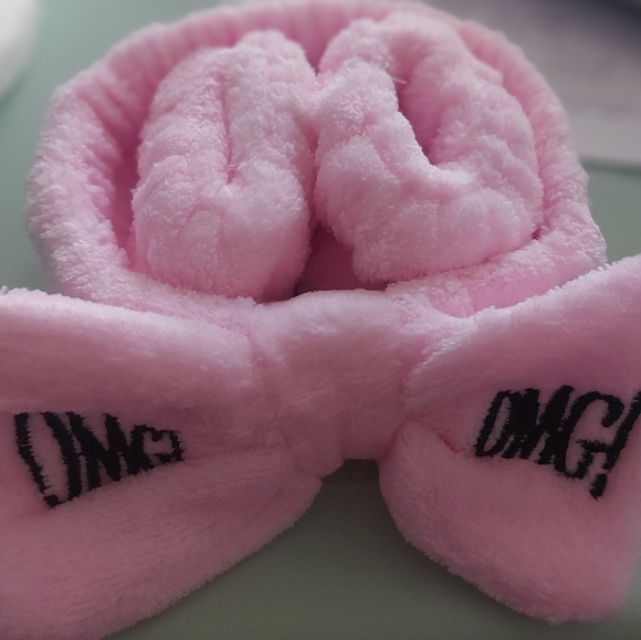 Other - Pink Plush Headband with Wristband